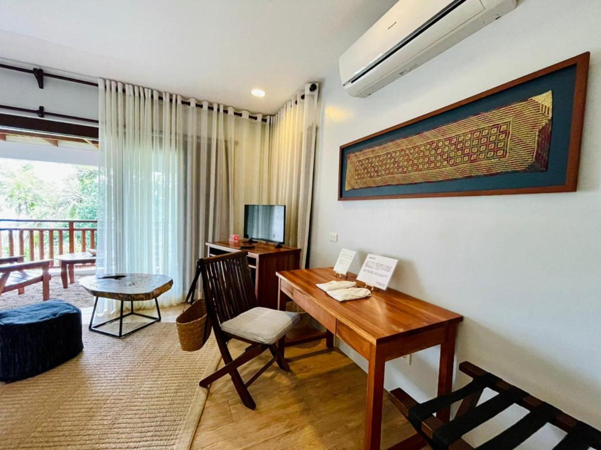 Amun Ini Beach Resort&Spa Anda  Exterior foto