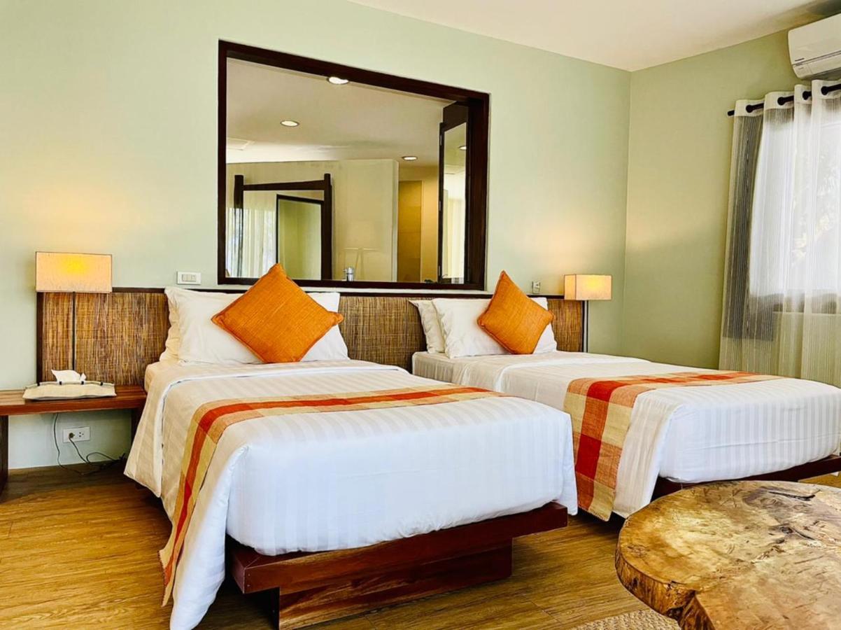 Amun Ini Beach Resort&Spa Anda  Exterior foto