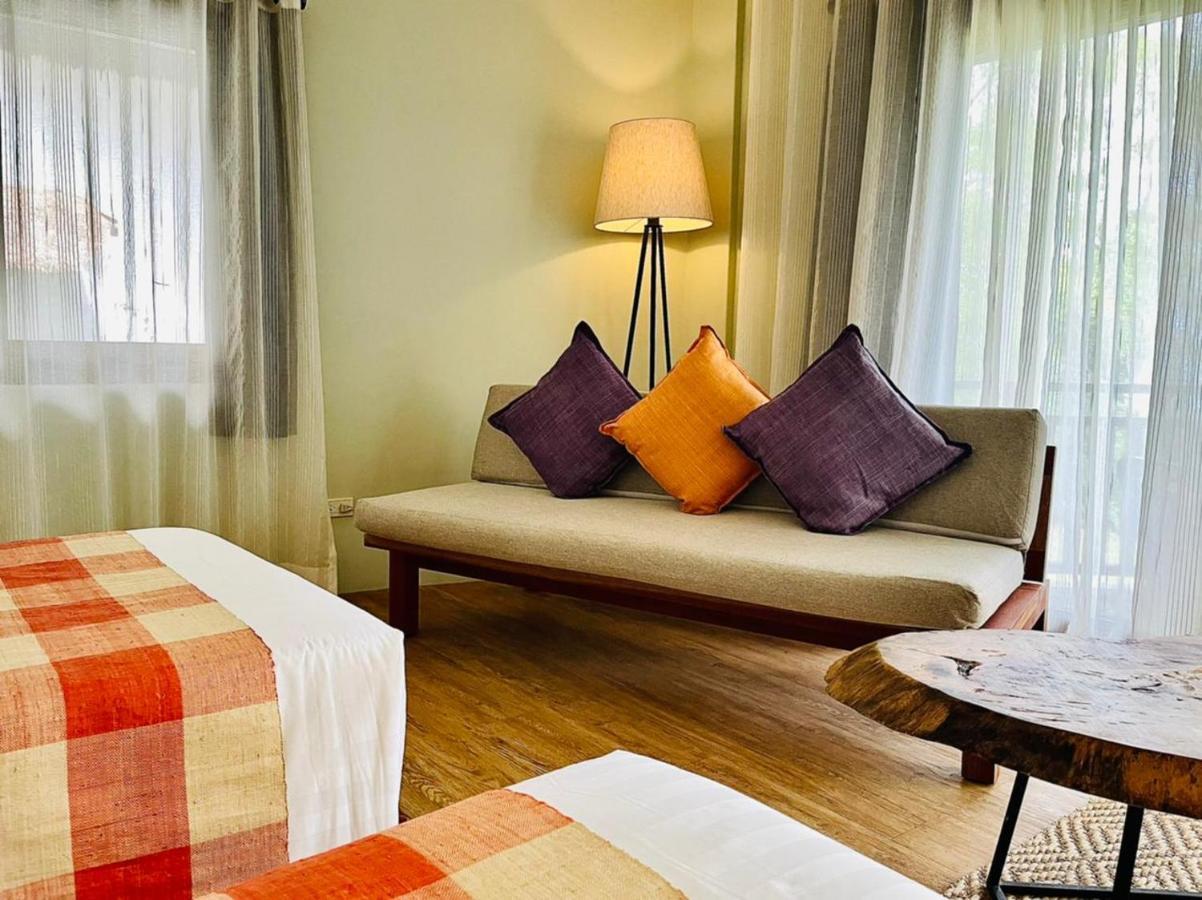 Amun Ini Beach Resort&Spa Anda  Exterior foto