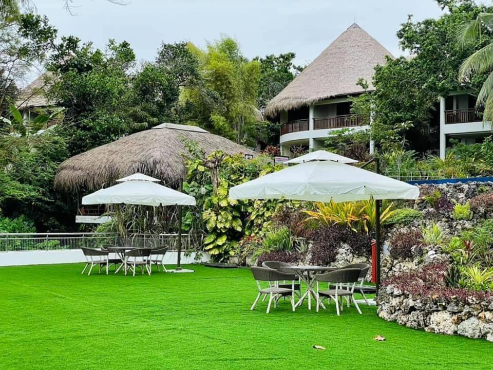 Amun Ini Beach Resort&Spa Anda  Exterior foto